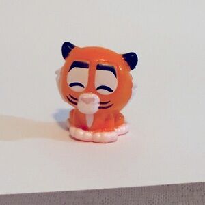 Disney Doorables Squish'Alots Series 1
- Rajah from Aladdin
